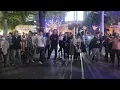 陳百强《偏偏喜歡你》上海街頭藝人的深情演繹 Shanghai Street Performers Singing Danny Chan's "Only Love You"