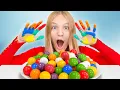 Download Lagu Amelia, Avelina \u0026 Akim Colors and Paint adventure