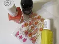 WHAT S ON MY NAILS