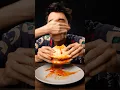 Download Lagu How to NOT eat pizza 🍕or … SLAP 👋