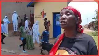 BAMWISHE URUBOZO BAMUKUYEMO IMYENDA BAGENDA BAMUKUBITA KUGEZA APFUYE 