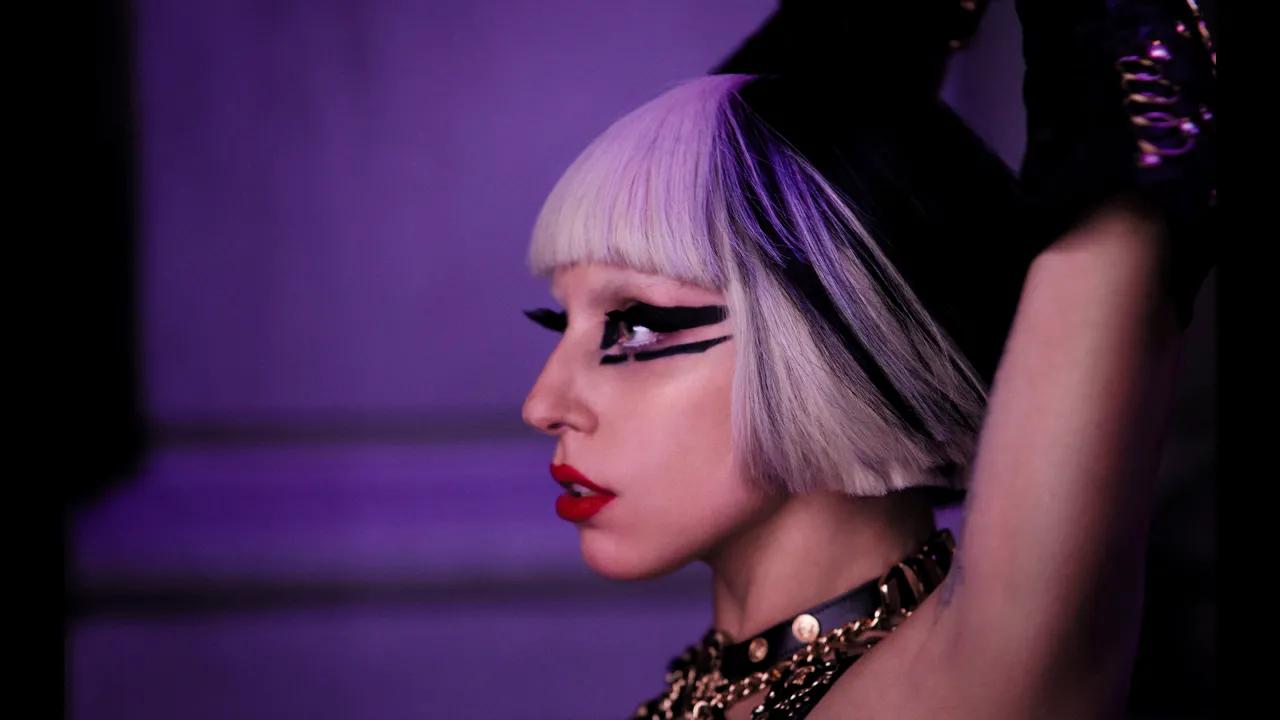 Lady Gaga - The Edge Of Glory (Demo)