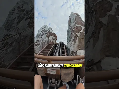 ¡Esta montaña rusa no tiene vías! 😱