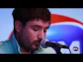 Jeremy Frerot chante "Un homme" dans les studios de RFM