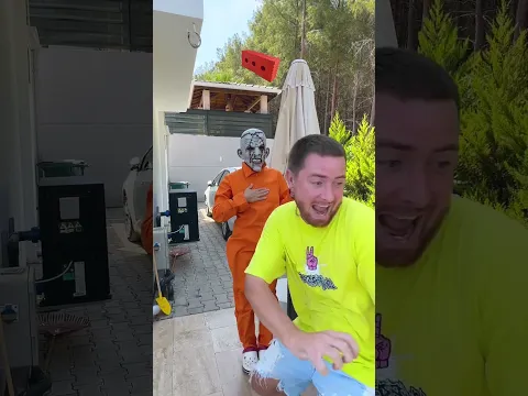 He Paused Time To Save His Girl! ⏱️🏃‍♂️💥