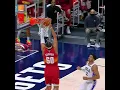 Aaron Gordon catches an INCREDIBLE LOB with his new Team