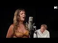 Tove Lo interprète 'No One Dies From Love' | We Speak Music