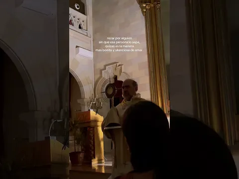 EL AMOR QUE DIOS ESCUCHA EN SECRETO ❤️ Es frente al Santísimo #elevacióndelevangelio
