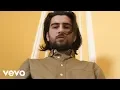 Download Lagu Noah Kahan - Hurt Somebody (Official Video)