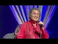 90 year old Engelbert Humperdinck sang his signature song - Release me