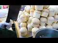 Lagu Coconut Cutting Master en Coconut Secondary Processing Plant - Thailand Coconut Factory