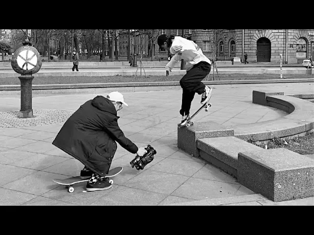 Видео