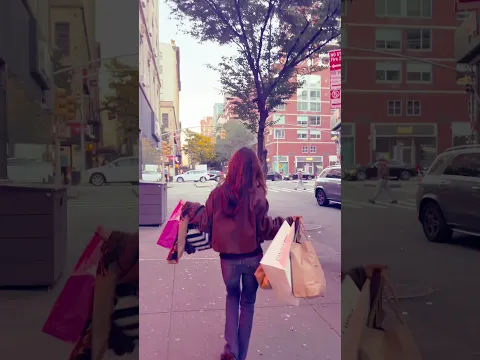 just a girl in nyc π€·π»ββοΈ #shopping #relatable #girls #haul #shoppinghaul #nyc #newyork #clothes