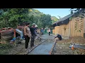 Download Lagu Ly Tieu Sa was happy when Nam and his kind neighbors helped renovate the yard.