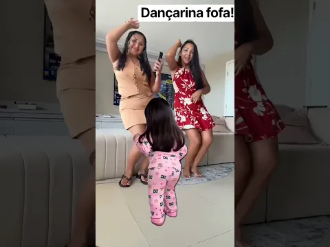 Que dançarina fofa! 🥰