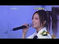 Download Lagu Vicki Zhao Wei Triệu Vy 赵薇 - Romance in the rain 情深深雨濛濛 - live in Han Hong concert 2002