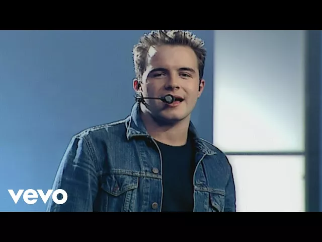 Download MP3 Westlife - I Lay My Love on You (Coast to Coast) (Exclusive Life Performance)