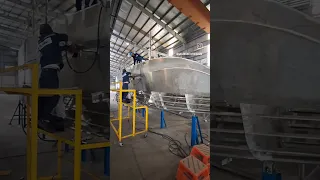 More shell plate maketh the catamaran #welding #aluminiumfabrication #performanceboats #boatbuild