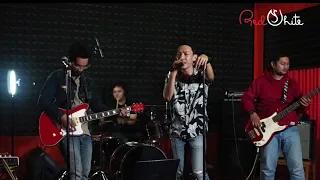 Download RED WHITE - DAMAI MIMPI (DR.PM COVER) LIVE AT WOODSTOCK 2021 MP3