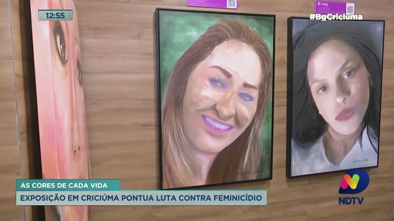 Exposição em Criciúma destaca luta contra feminicídio retratando mulheres vítimas de violência