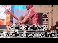 Download Lagu Alick Macheso - Akazobudirwa neshavi pa stage @(Macheso home coming Aquatic complex chitungwiza 2024