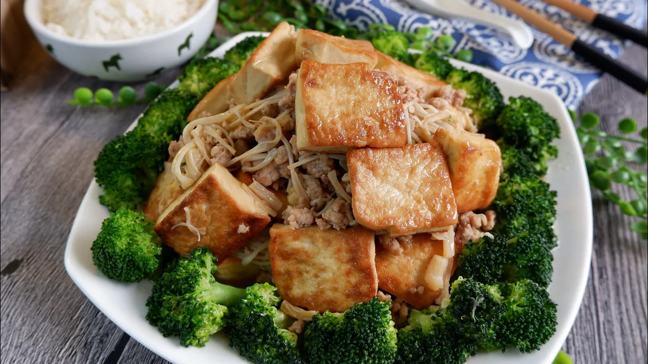 Super Yummy Quick Braised Tofu w/ Broccoli & Enoki Mushrooms  Chinese Beancurd Recipe