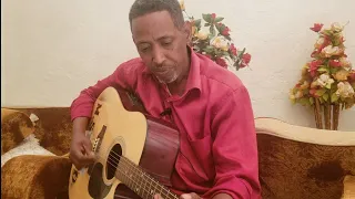 Artist Umaree Ali Wajjiin Bohaartii Gaarii Gitar Music Gitaaraan Yeroo Isiniif Taphatu By Nanahi 