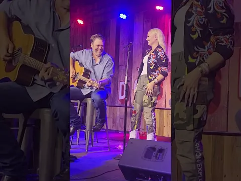 Download MP3 Blake Shelton and Gwen Stefani at their pop-up concert in Tishomingo. Ok, 8-11-23