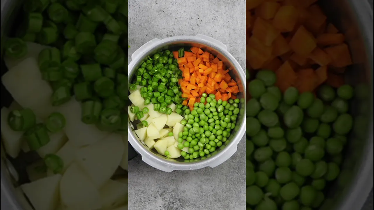 Quick & Easy Veg Biryani Recipe   Vegetable Biryani In Pressure Cooker #short #shorts #shortvideo