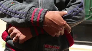 بعد شهر من وفاتة أحمد خالد توفيق جعل حراس المقابر يقرأون 