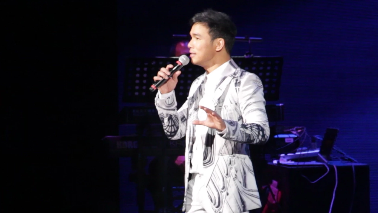 Mark Bautista's Here Sings Love - I Need You [LIVE]