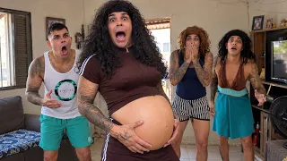 MINHA PRIMA FOI DESMASCARADA
