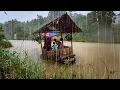 Download Lagu Petualangan Hujan Badai Ektrem di Rakit Bambu, Banjir di Pondok Sungai bersama keluarga dayak