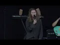 Girl in Red - Bad Idea (live Way Out West 2022) / P3 Sveriges Radio