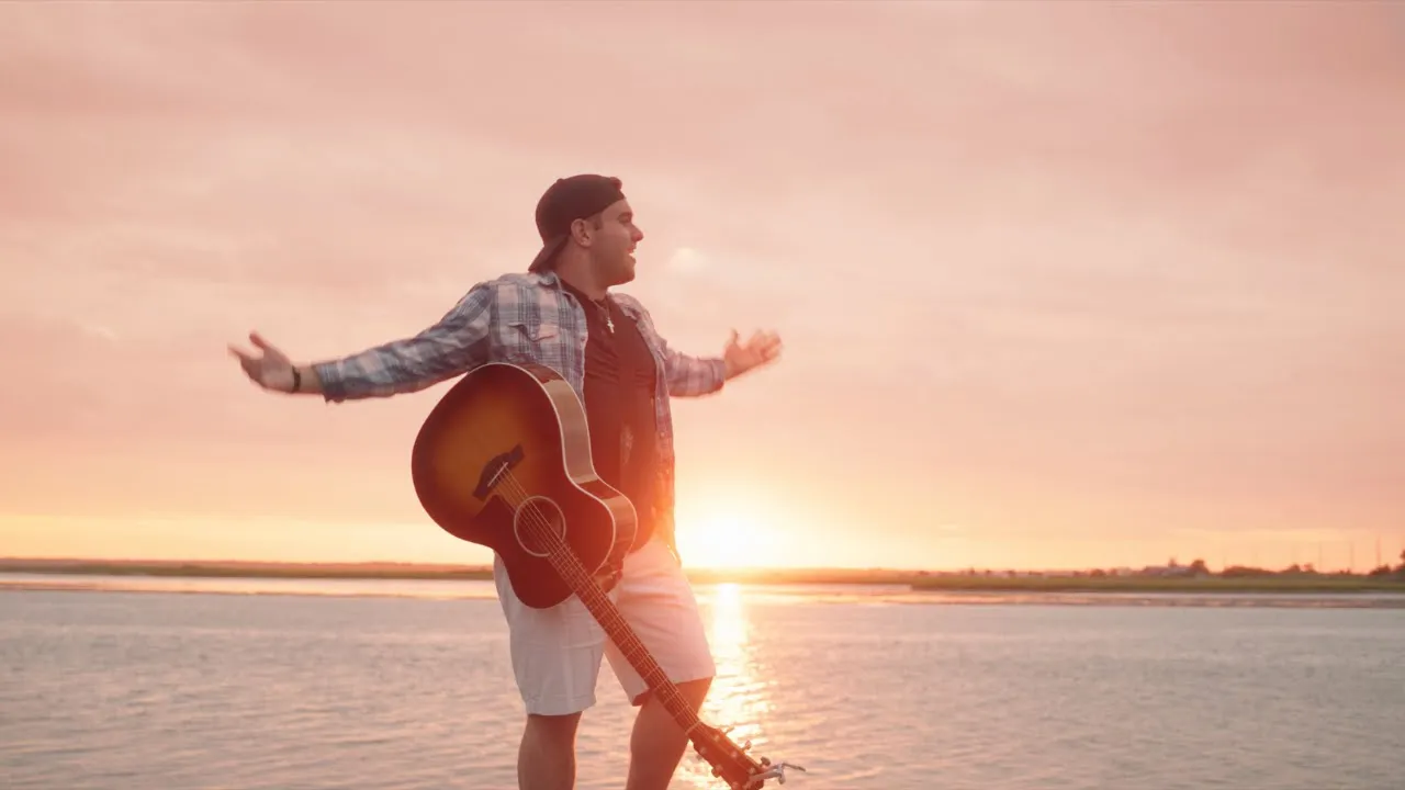 Holdyn Barder - Stone Harbor (Official Music Video) Holdyn Barder - Stone Harbor (Official Music Video)
