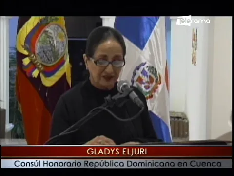 Exposición fotográfica en Cuenca imágenes del Carnaval Dominicano