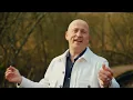 Download Lagu William Burg - Huilen Doe Ik Wel Alleen (officiële videoclip)