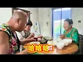 Download Lagu 顶雨卖菜回家爸妈做好饭了午饭开始姜颖农产品 农民马老抠 #原创视频