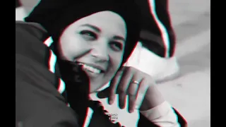 وفى وسط الناس ظهرت هى حالات واتس    دندنها