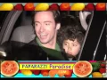 HUGH JACKMAN holds son inside car -2006
