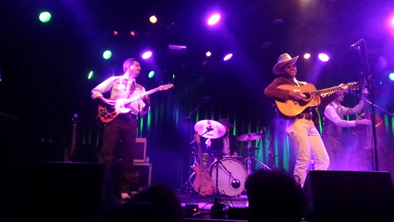 Charley Crockett - The Race Is On - @ParadisoNoord - 2019 Charley Crockett - The Race Is On - @ParadisoNoord - 2019