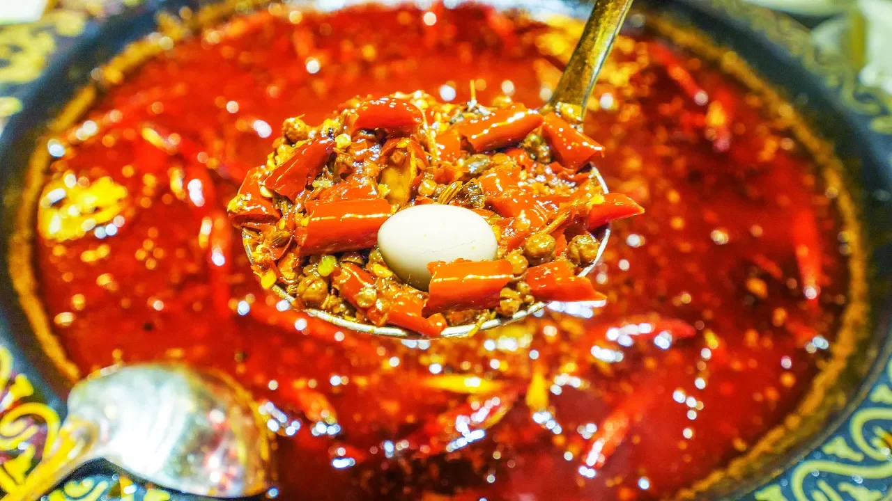 EXTREME SPICY CHINESE FOOD CHALLENGE in SICHUAN, China | DEATH LEVEL SPICY HOT POT CHALLENGE!!!