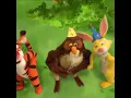 Download Lagu Winnie Pooh y Piglet se cayó encima sus amigos | El Libro de Pooh | @emiliosuarezplusla