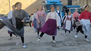 Haurtzaro Dantza Taldea