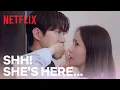 Download Lagu Jun-ho and Yoon-a almost get caught together in their hotel room | King the Land Ep 8 [ENG SUB]