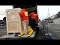 26 Box Truck Driver Unload Using The Lift Gate Life Journeys