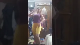 احلي رقص لمراهقة ثالثة اعدادي 