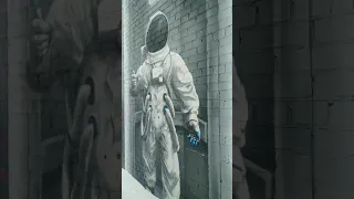 граффити космонавта в космосе под песню сектор Газа ой травушка прикол с днём косметики 