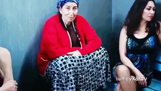 مقطع مضحك من مسلسل التفاح الحرام في السجن 