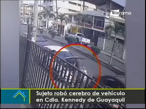 Antisociales asaltan local comercial en Guayaquil